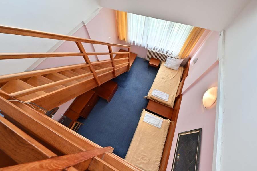 Hotel Norcev Görgeteg Kültér fotó