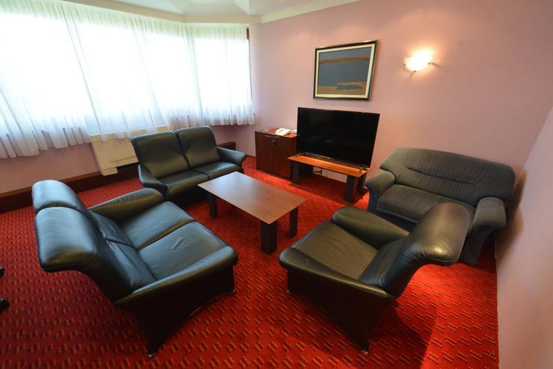 Hotel Norcev Görgeteg Kültér fotó