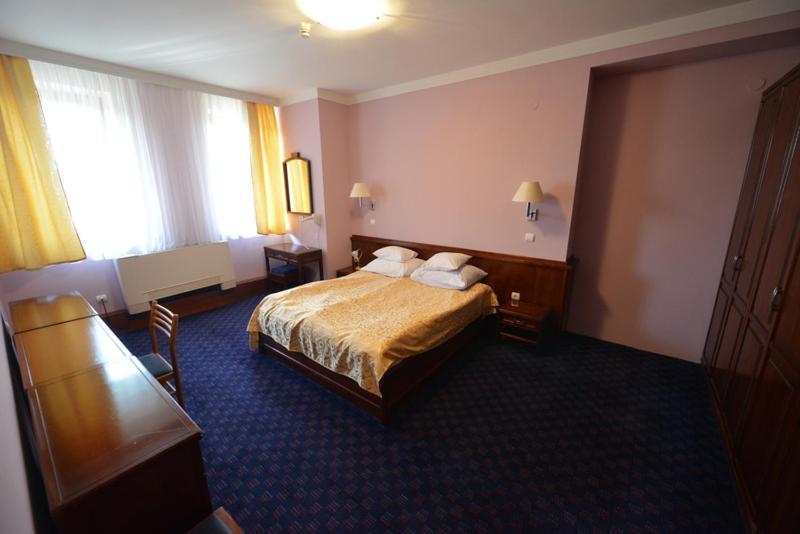 Hotel Norcev Görgeteg Kültér fotó