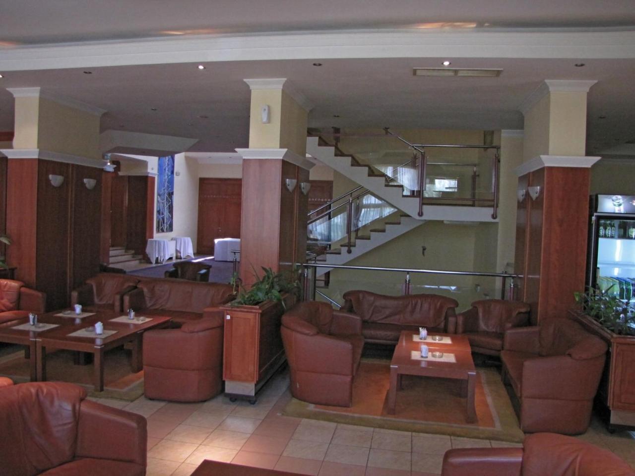 Hotel Norcev Görgeteg Kültér fotó